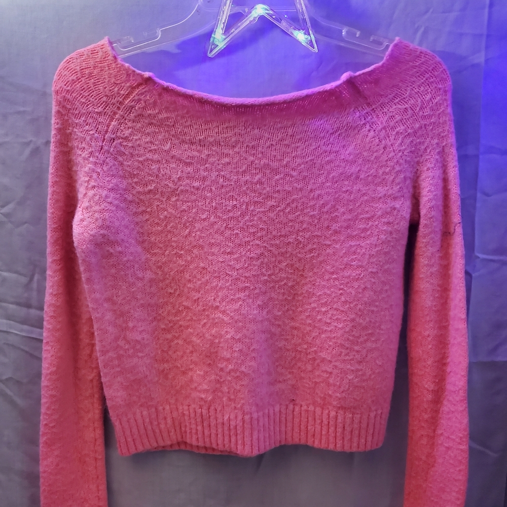 Pink sweater. - Picture 2 of 2